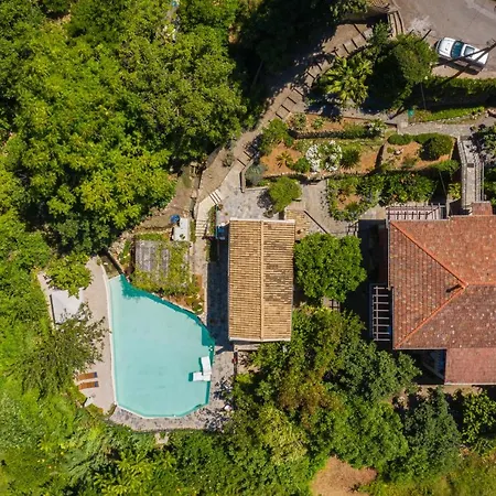 Kamarella Estate Corfu Apartment *